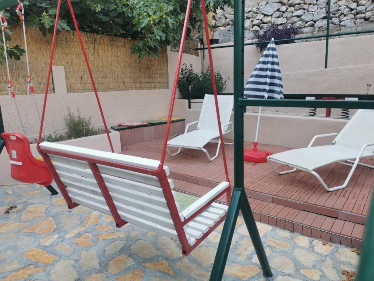 Big And Spacious Apartment In The Heart Of Omiš Exterior foto